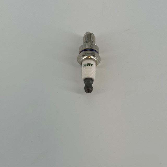 Replacement Spark Plug for SENIX 4QL® Gas Products - 199999001291 | Parts And Accessories | SENIX Tools